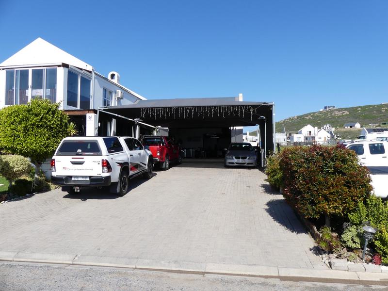 3 Bedroom Property for Sale in Harbour Lights Western Cape